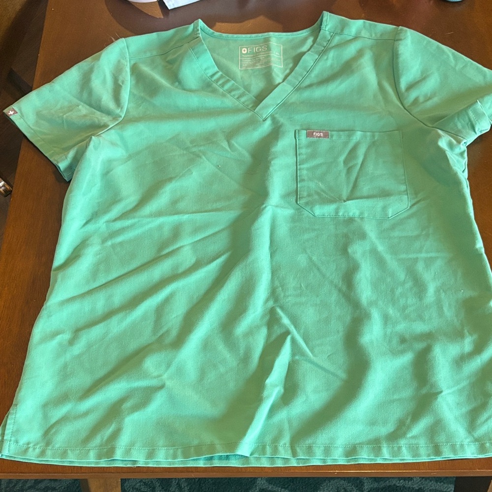 Figs Women's scrub top
